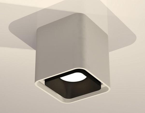 Накладной светильник Ambrella Light XS XS7840002